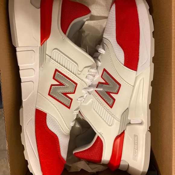 New Balance 997S - Picture 2 of 5
